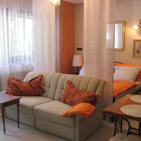 Privat Appartement *